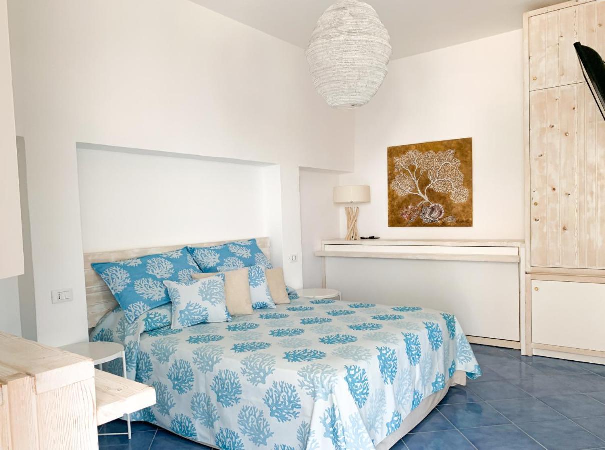 Nonna Pasqualina Hotel Panarea Bagian luar foto